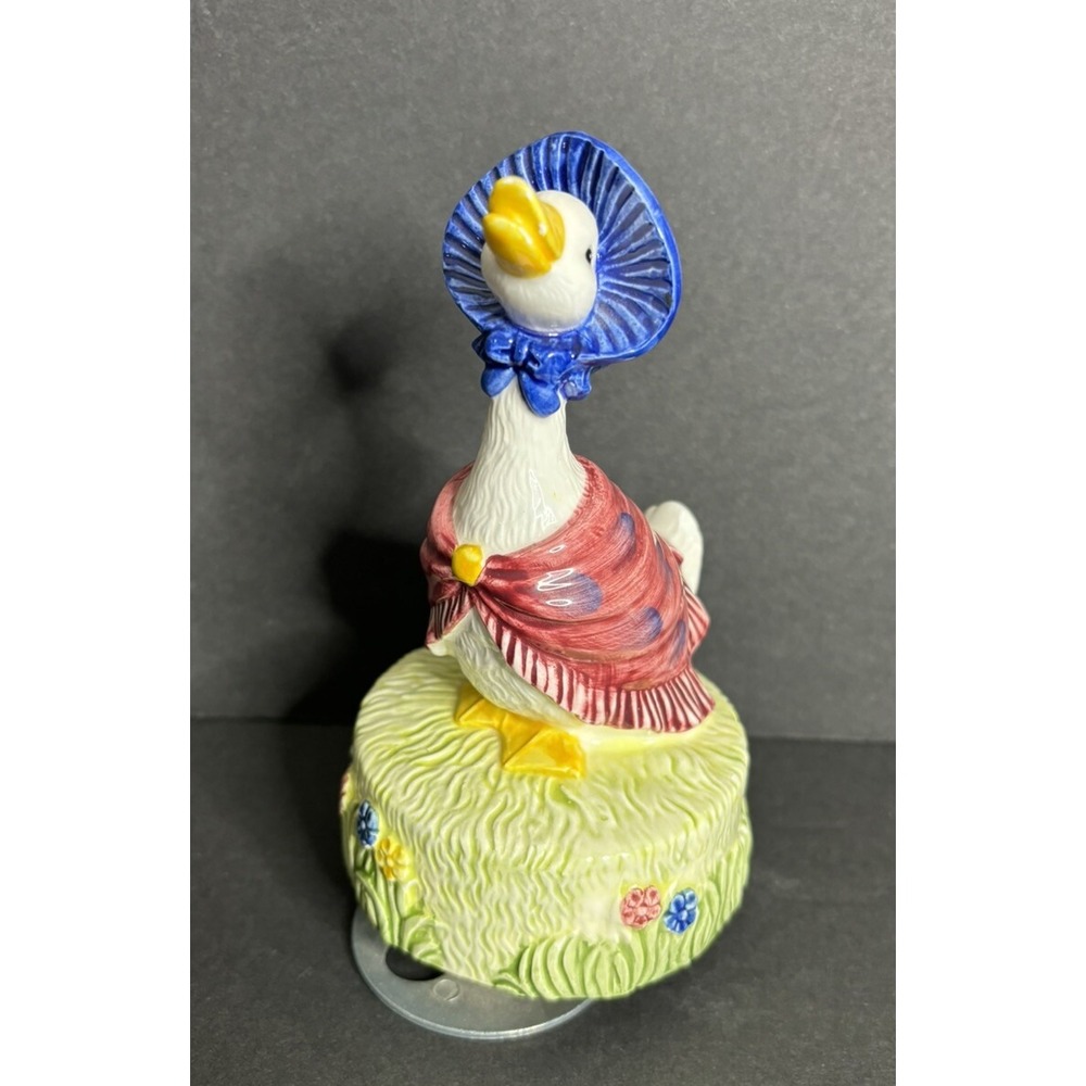 Schmid Beatrix Potter Jemima Puddle Duck Figurine Musical *READ